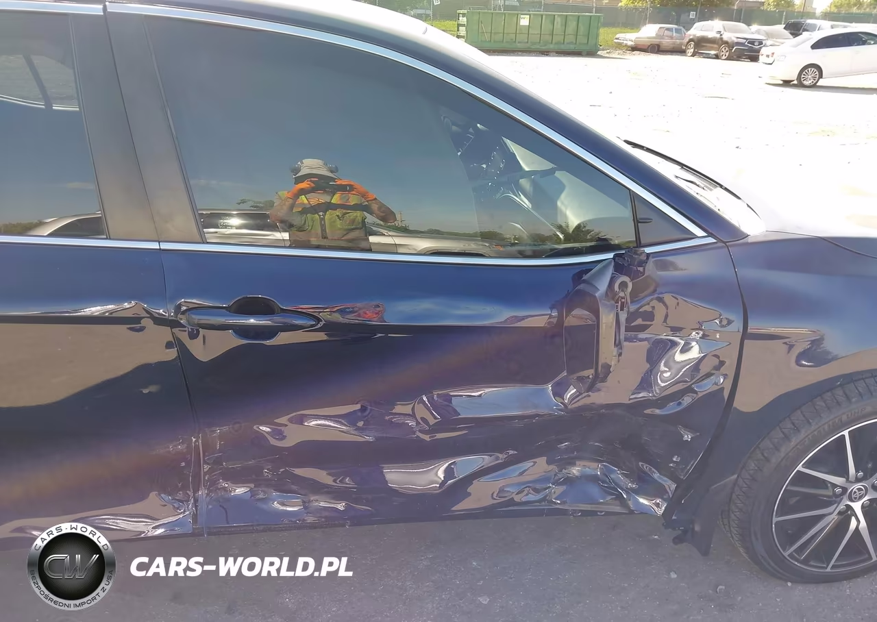 2022 Toyota Camry Se VIN:4T1G11AK3NU633492 - 5