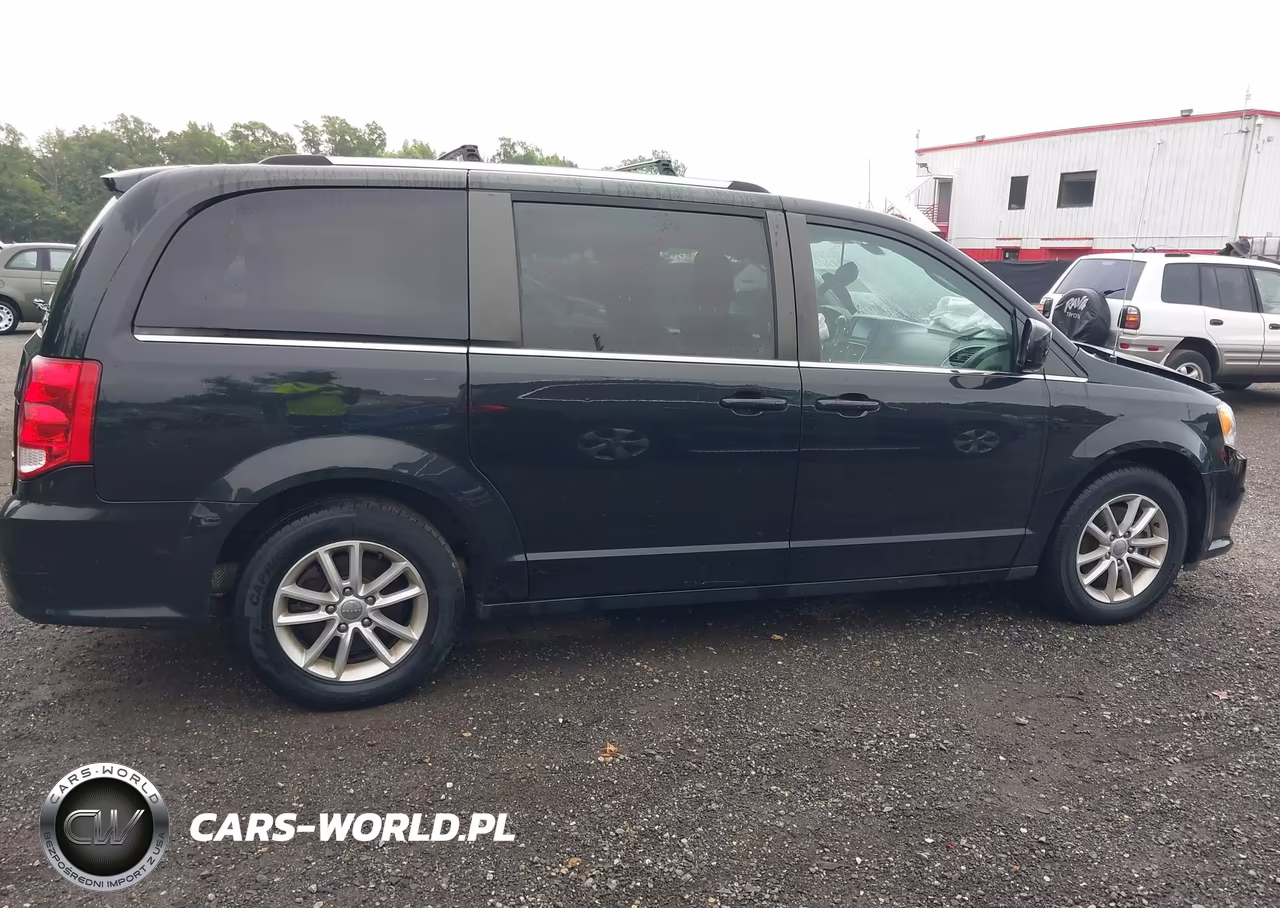 2020 Dodge Grand Caravan Sxt VIN:2C4RDGCG5LR179949 - 13