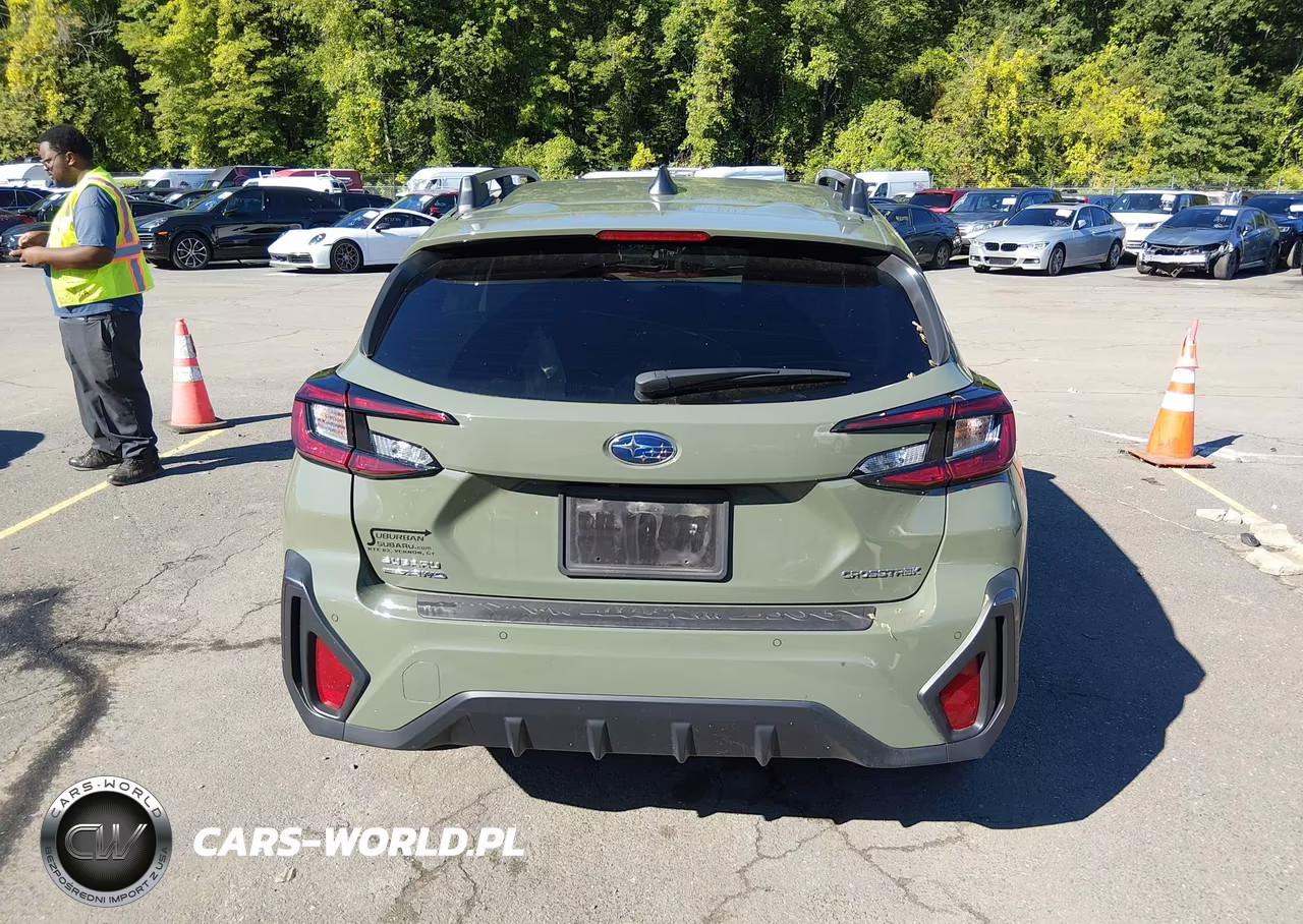 2024 Subaru Crosstrek Limited VIN:4S4GUHM63R3807670 - 17