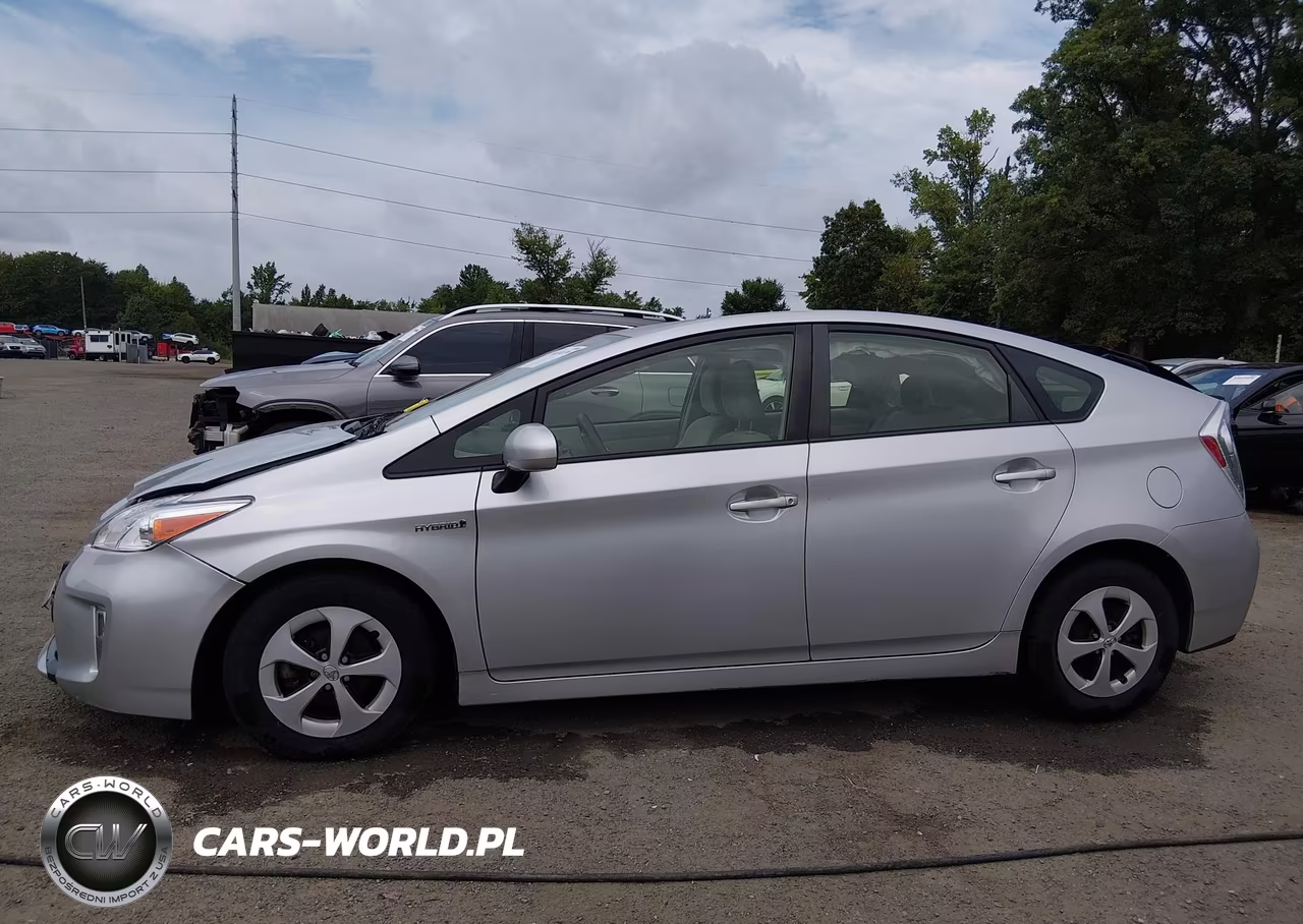 2015 Toyota Prius VIN:JTDKN3DU1F1908162 - 13