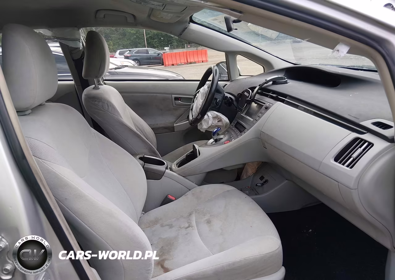2015 Toyota Prius VIN:JTDKN3DU1F1908162 - 5