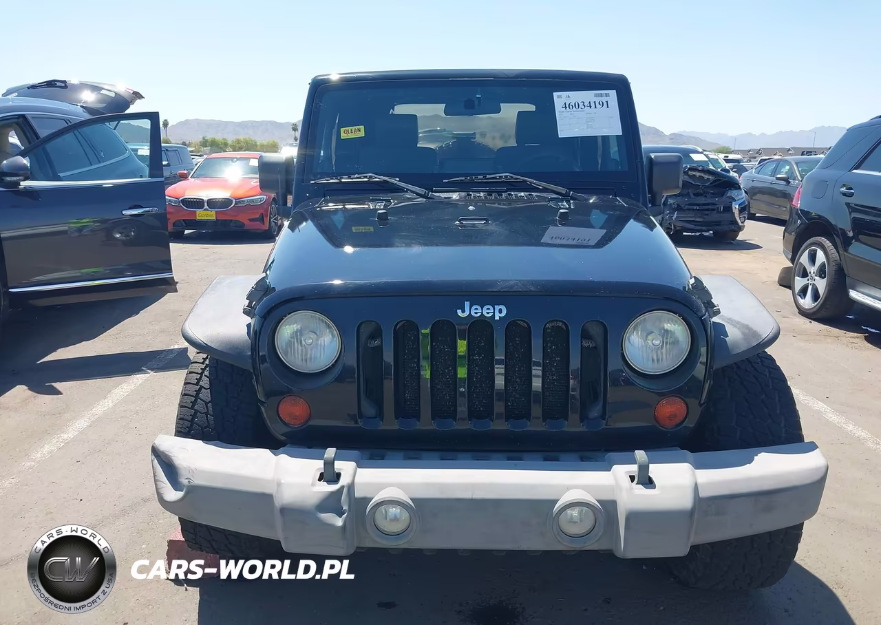 2010 Jeep Wrangler Sport VIN:1J4AA2D17AL212078 - 12