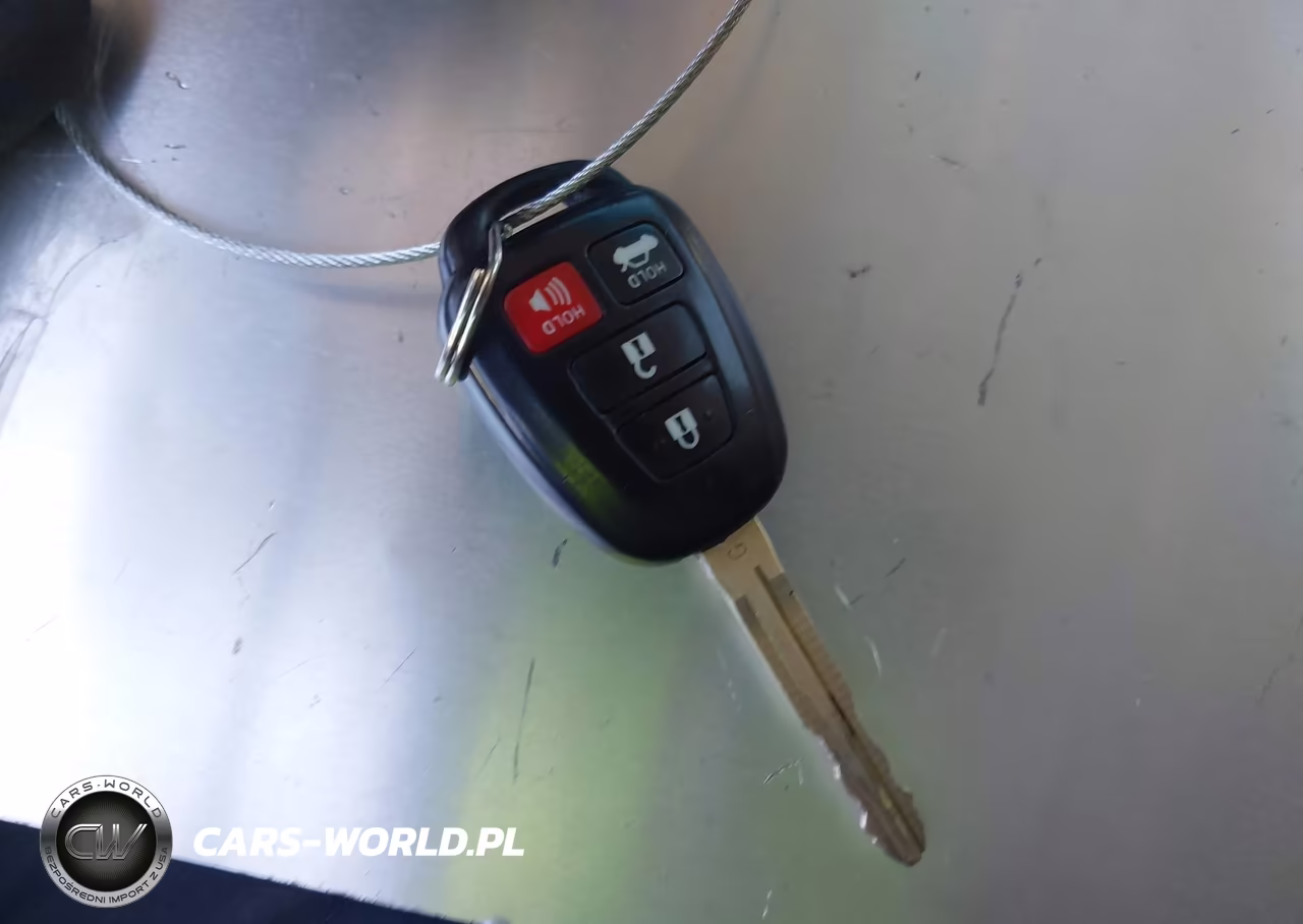 2015 Toyota Camry Le VIN:4T4BF1FK1FR462821 - 11