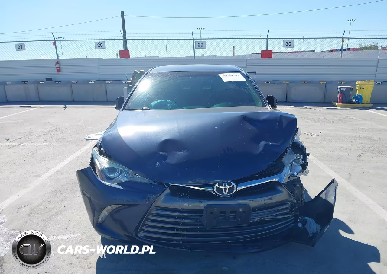 2015 Toyota Camry Le VIN:4T4BF1FK1FR462821 - 12