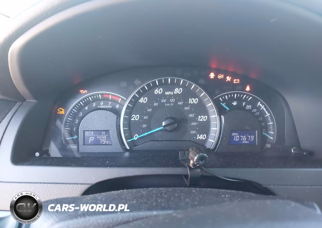2015 Toyota Camry Le VIN:4T4BF1FK1FR462821 - 7