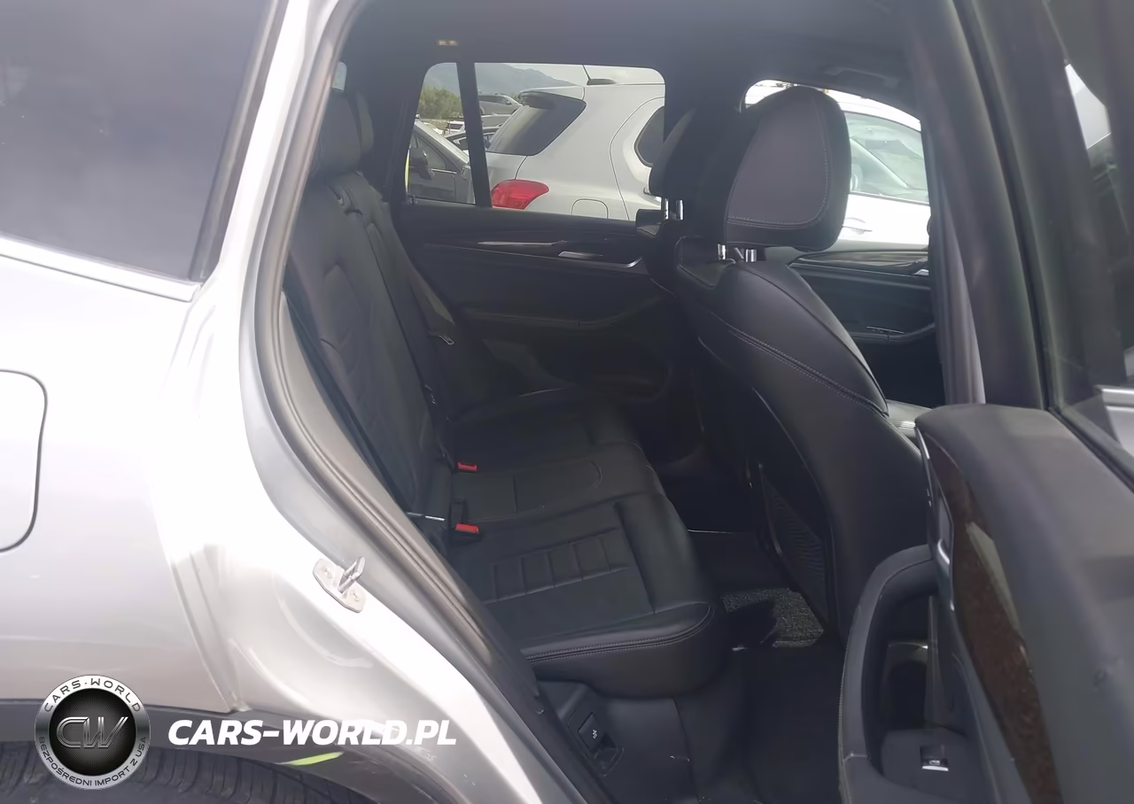 2019 BMW X3 xDrive30I VIN:5UXTR9C53KLP87363 - 8
