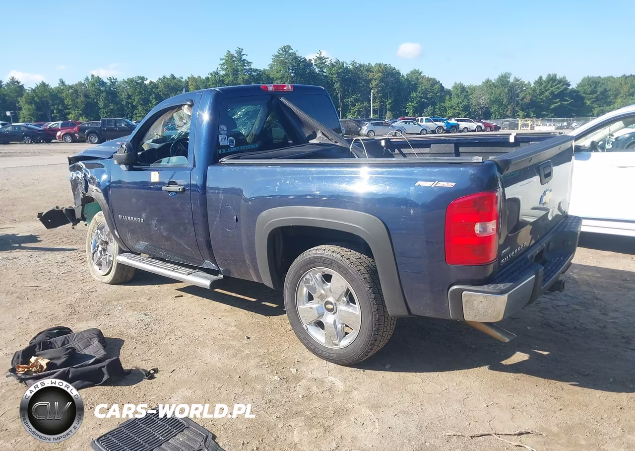 2011 Chevrolet Silverado 1500 Lt VIN:1GCNKSE07BZ129100 - 3
