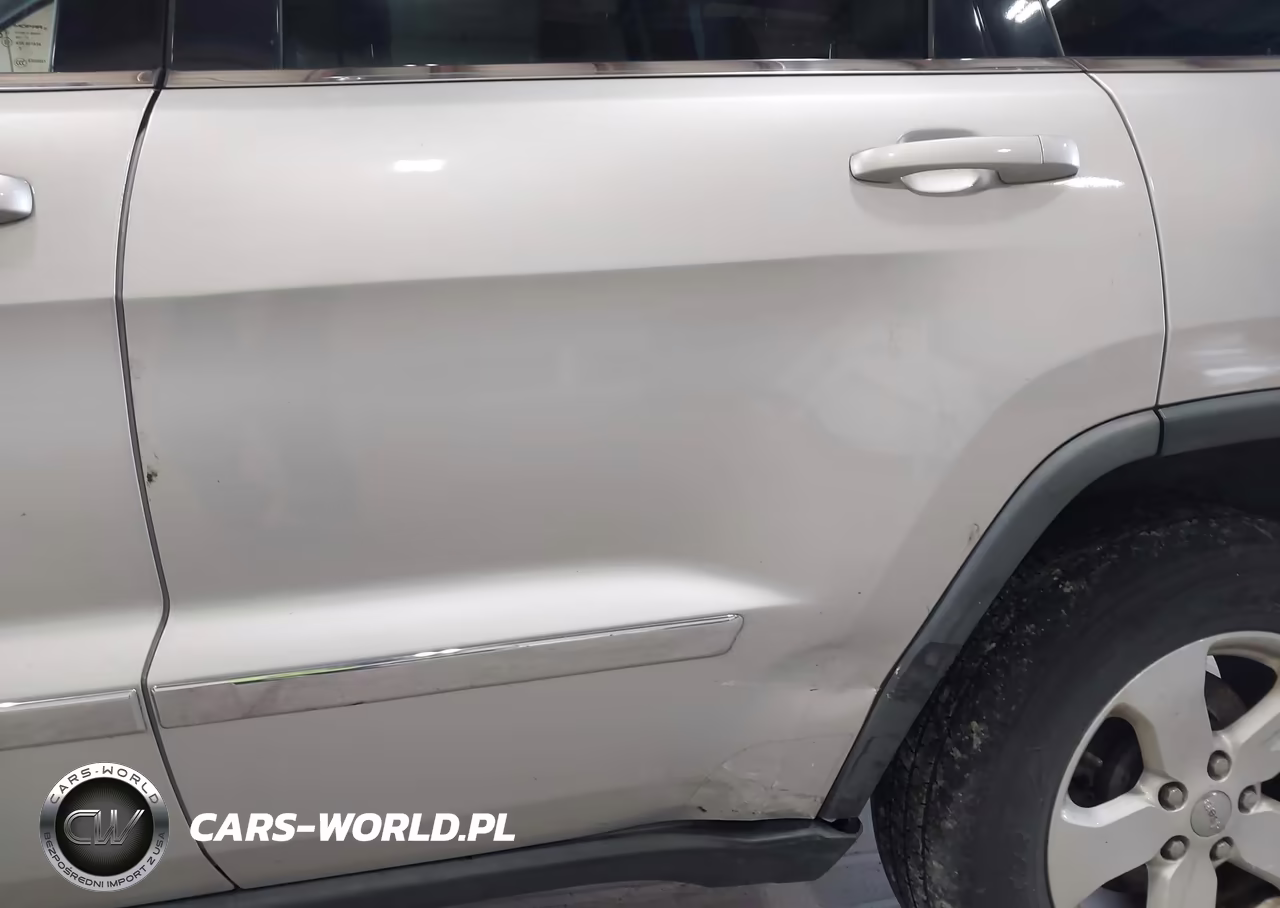 2012 Jeep Grand Cherokee Laredo VIN:1C4RJFAG4CC123385 - 6