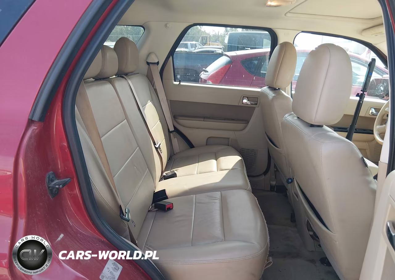 2010 Ford Escape Limited VIN:1FMCU9EG0AKD38138 - 8