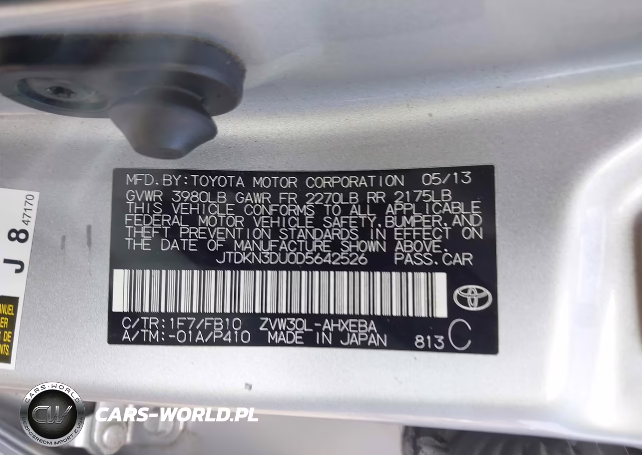 2013 Toyota Prius Two VIN:JTDKN3DU0D5642526 - 9