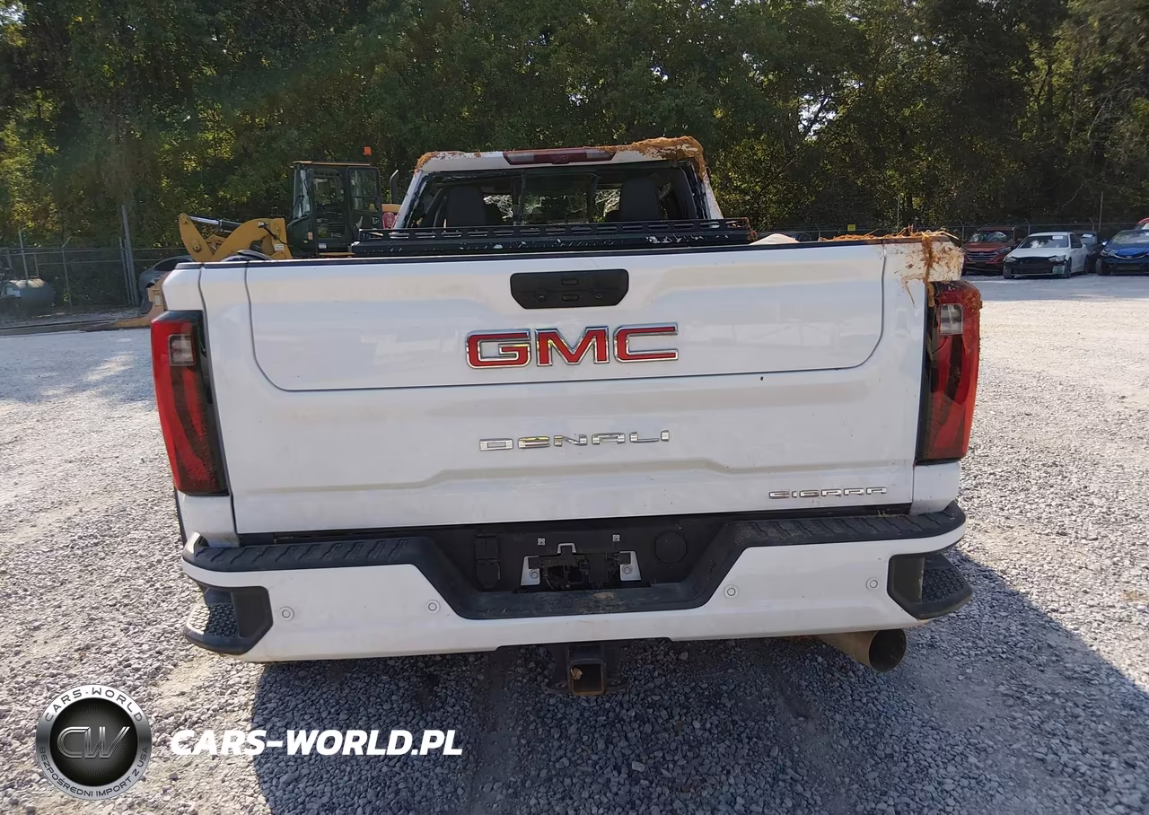 2026 GMC Sierra 3500 Hd , Long Bed, Denali Dual Rear Wheel, 4Wd VIN:1GT4UWEY3TF142903 - 14