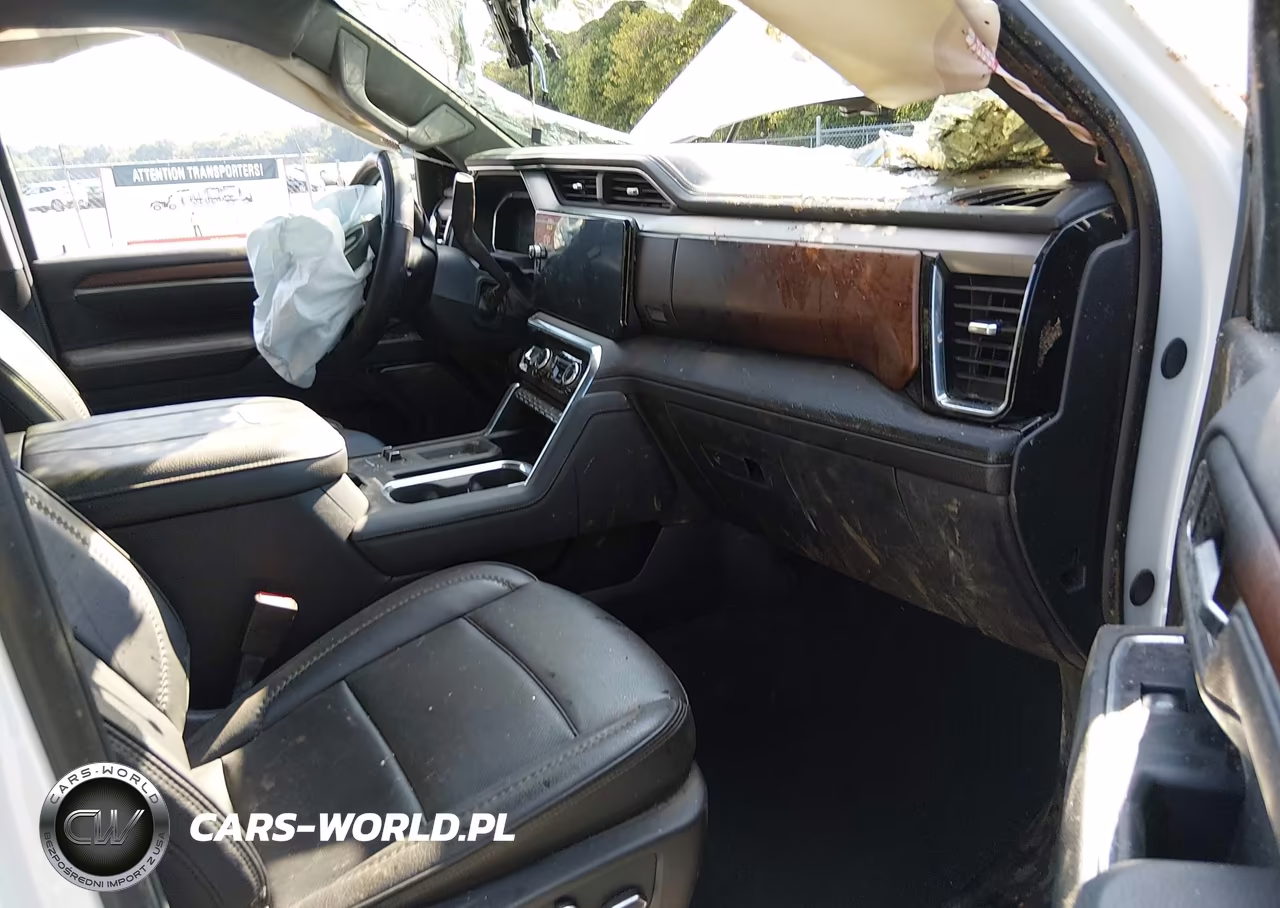 2026 GMC Sierra 3500 Hd , Long Bed, Denali Dual Rear Wheel, 4Wd VIN:1GT4UWEY3TF142903 - 7