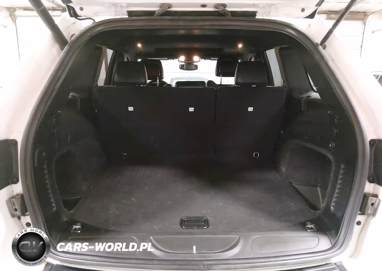 2018 Jeep Grand Cherokee Altitude 4X4 VIN:1C4RJFAG2JC501877 - 18