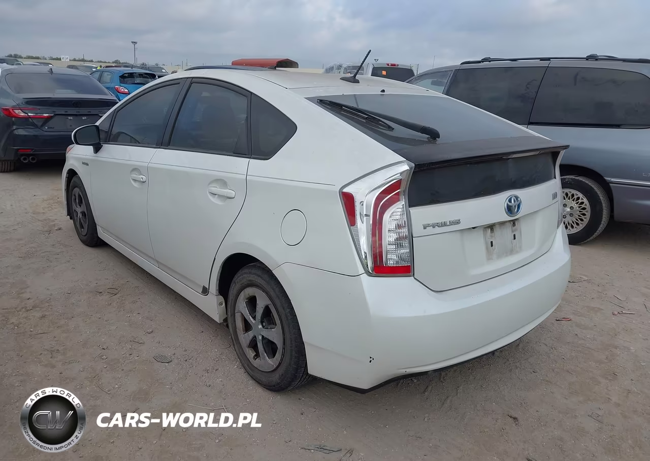 2012 Toyota Prius Three VIN:JTDKN3DU0C1514731 - 3