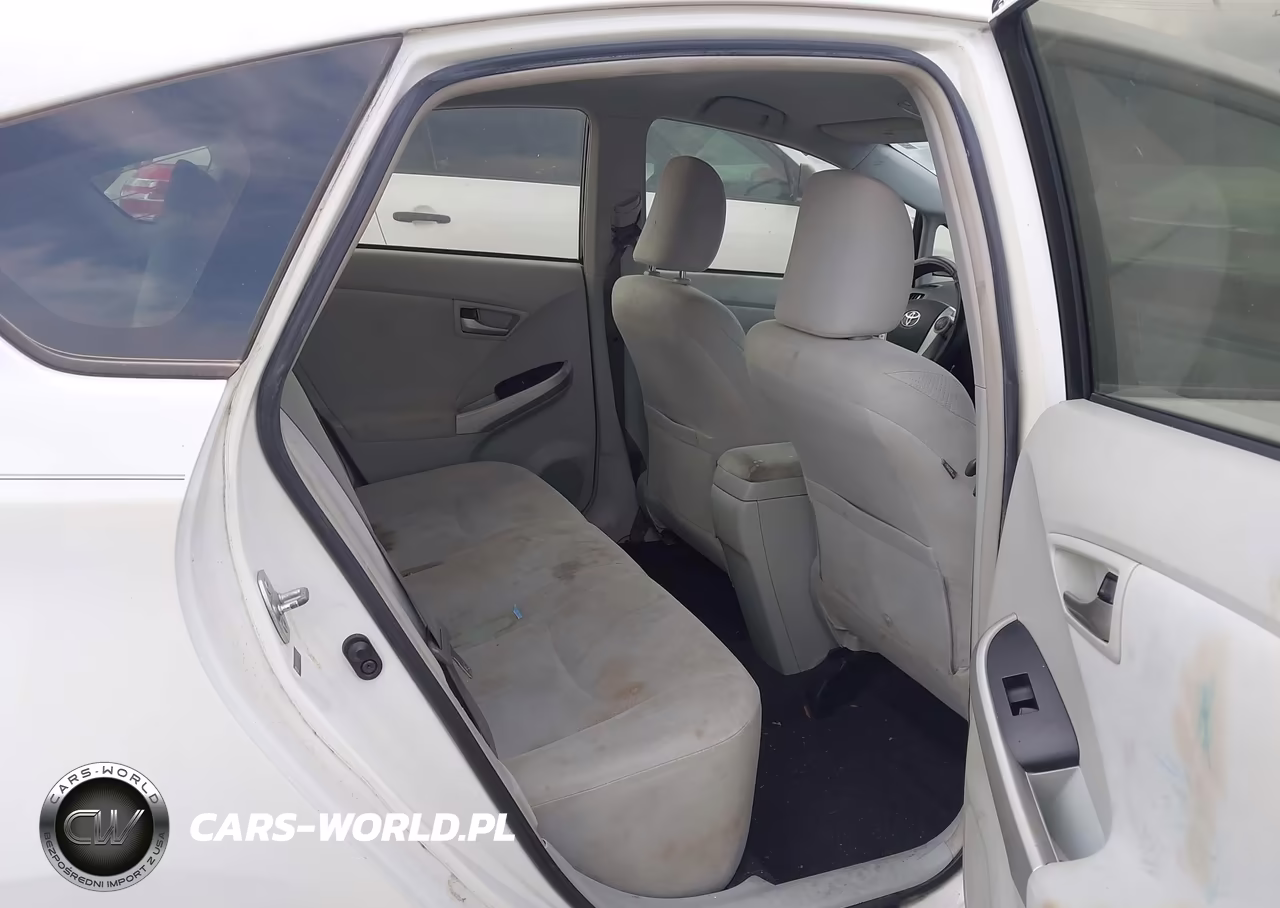 2012 Toyota Prius Three VIN:JTDKN3DU0C1514731 - 8