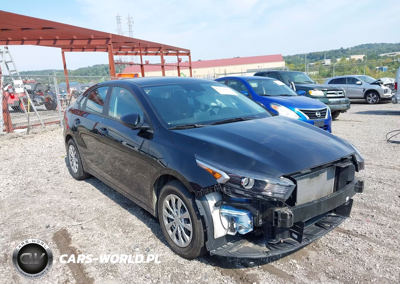 2023 Kia Forte Lx