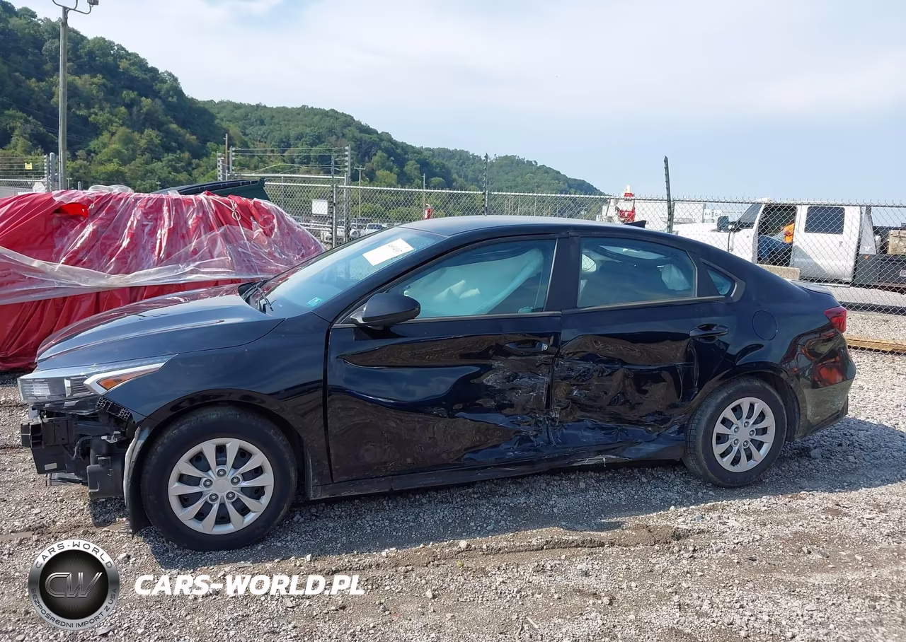 2023 Kia Forte Lx VIN:3KPF24AD8PE633019 - 15