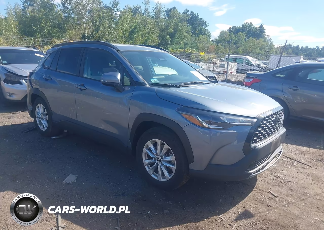 2024 Toyota Corolla Cross Le