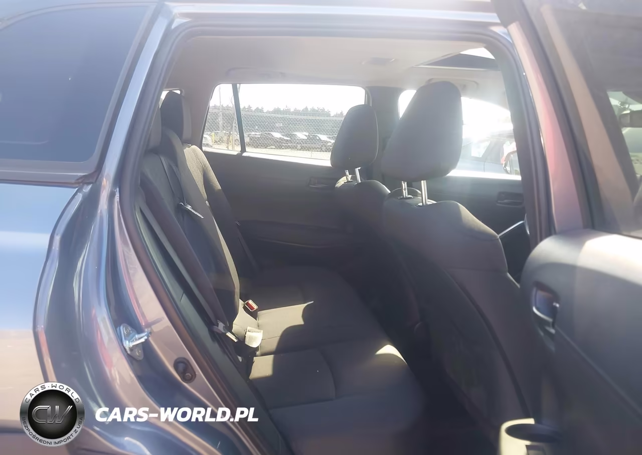 2024 Toyota Corolla Cross Le VIN:7MUBAABGXRV097651 - 8