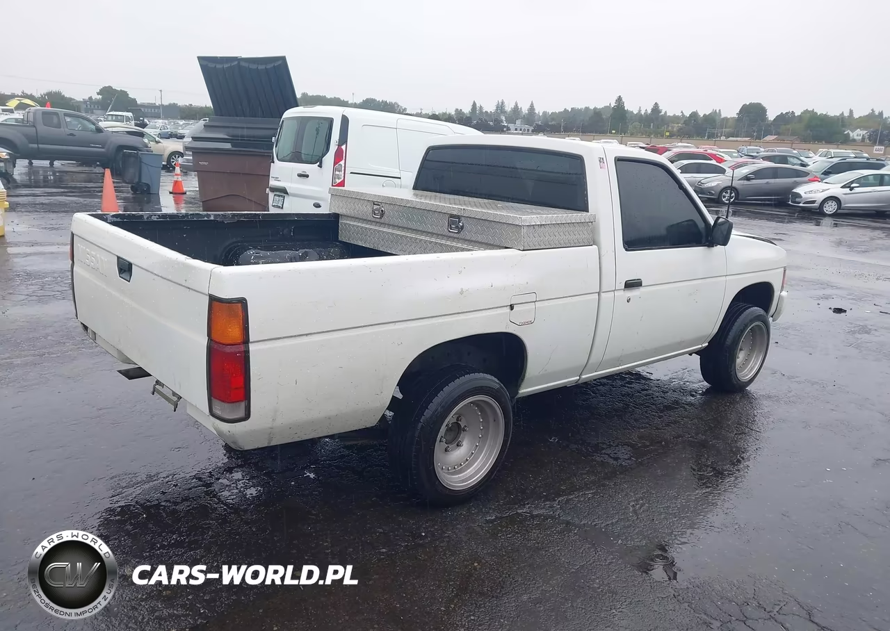 1993 Nissan Truck Short Wheelbase VIN:1N6SD11S7PC372590 - 4