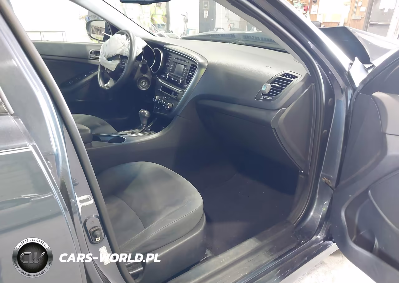 2015 Kia Optima Lx VIN:KNAGM4A73F5599992 - 5