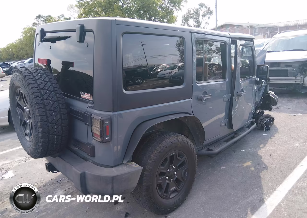 2014 Jeep Wrangler Unlimited Sport VIN:1C4BJWDG9EL149657 - 4