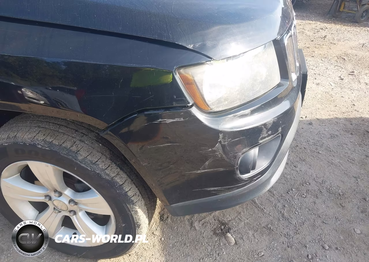 2014 Jeep Compass Sport VIN:1C4NJCBA0ED515719 - 17