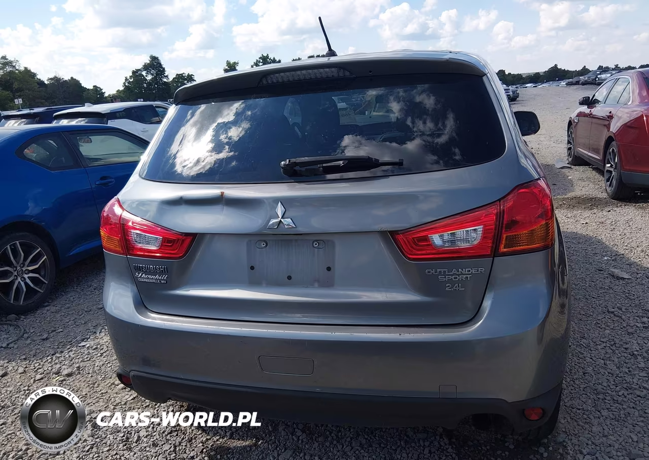 2015 Mitsubishi Outlander Sport Es VIN:4A4AP3AW3FE026438 - 17