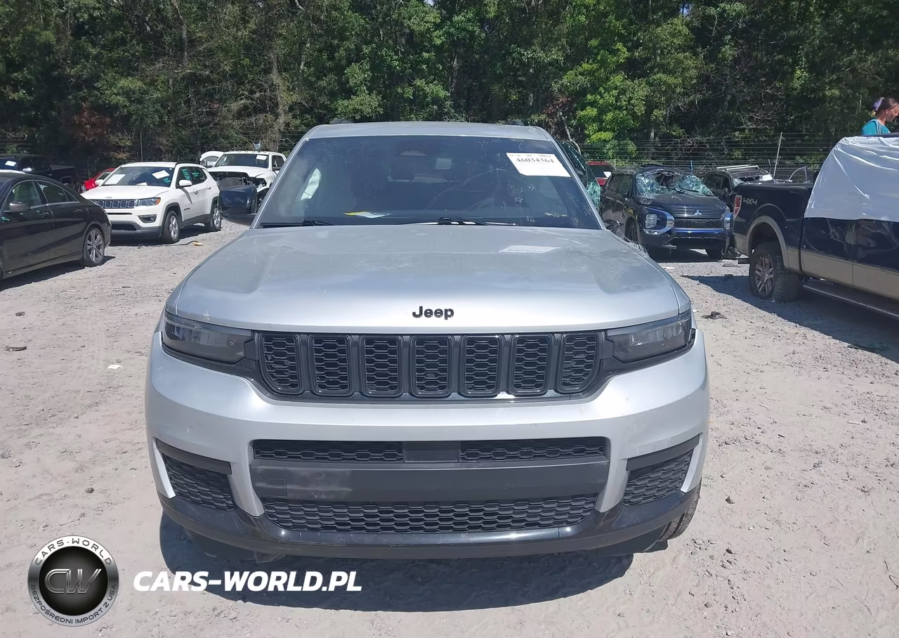 2023 Jeep Grand Cherokee L Altitude 4X2 VIN:1C4RJJAG1P8823442 - 12