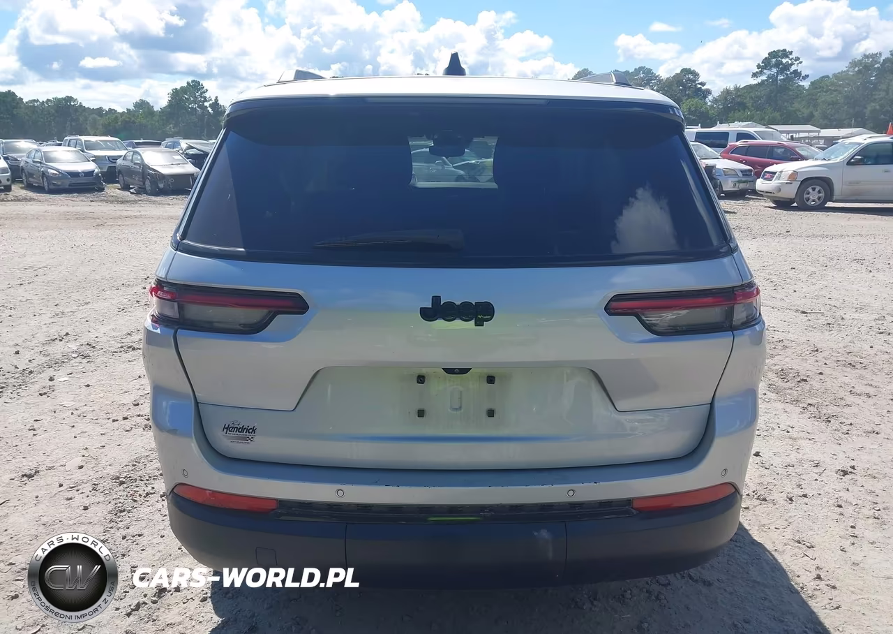 2023 Jeep Grand Cherokee L Altitude 4X2 VIN:1C4RJJAG1P8823442 - 16