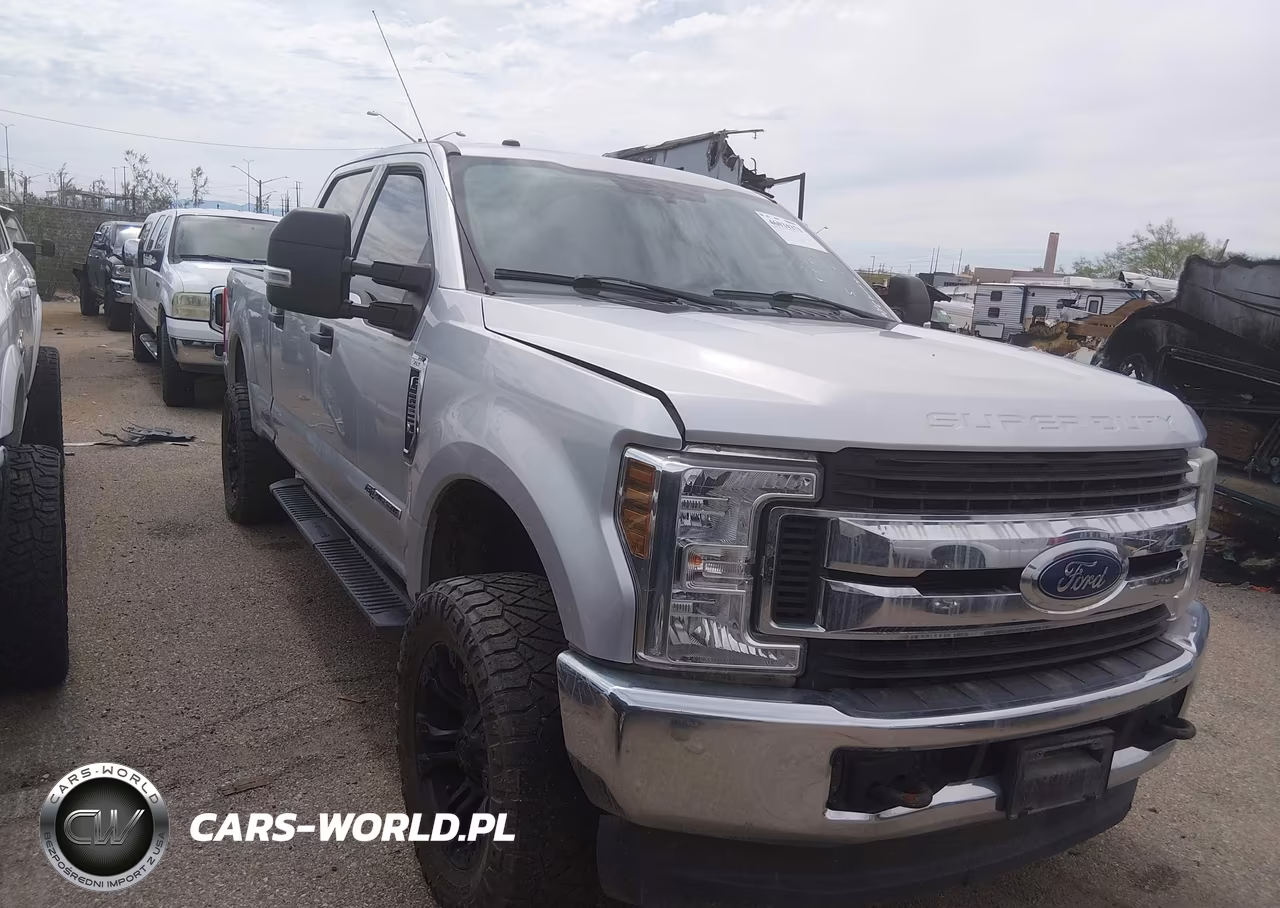2019 Ford F-250 Xlt VIN:1FT7W2BT2KEC40592 - 13