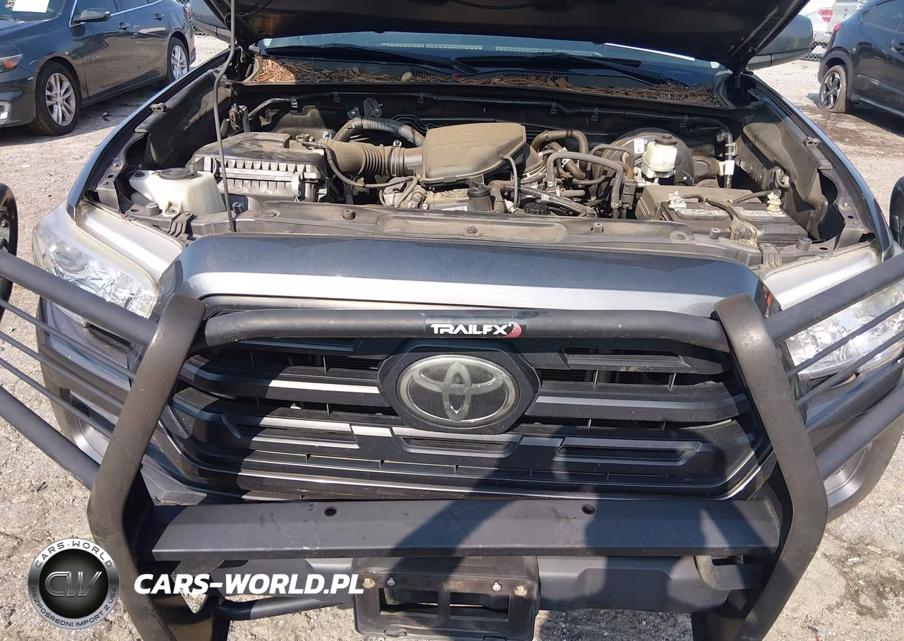 2019 Toyota Tacoma Sr VIN:5TFAX5GN7KX146811 - 10