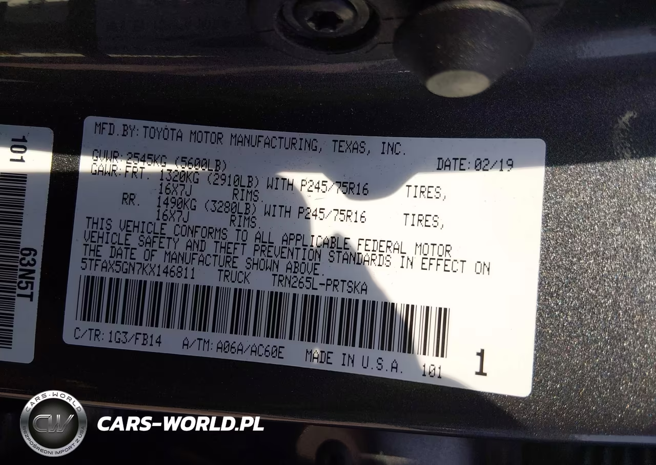 2019 Toyota Tacoma Sr VIN:5TFAX5GN7KX146811 - 9