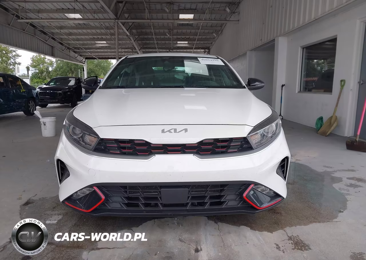 2024 Kia Forte Gt-Line VIN:3KPF54AD4RE725125 - 12