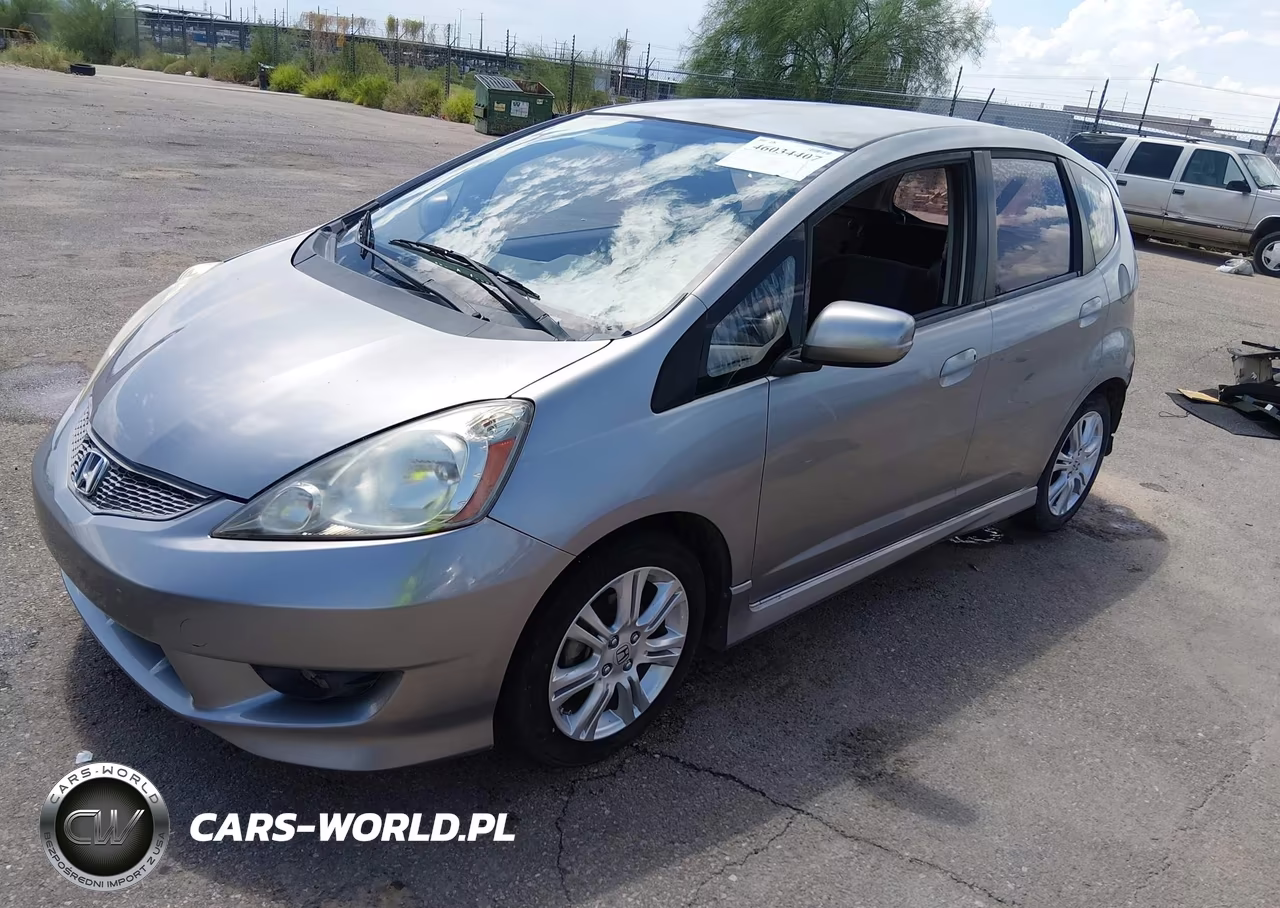 2010 Honda Fit Sport VIN:JHMGE8G48AC018851 - 2