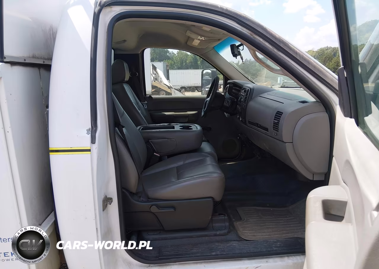 2008 Chevrolet Silverado 2500Hd Work Truck VIN:1GBHC24678E115461 - 5