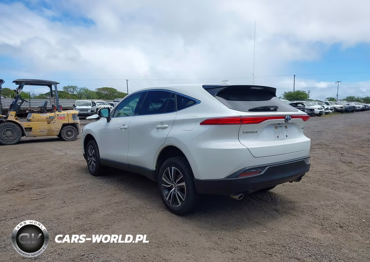 2022 Toyota Venza Le VIN:JTEAAAAHXNJ090640 - 3
