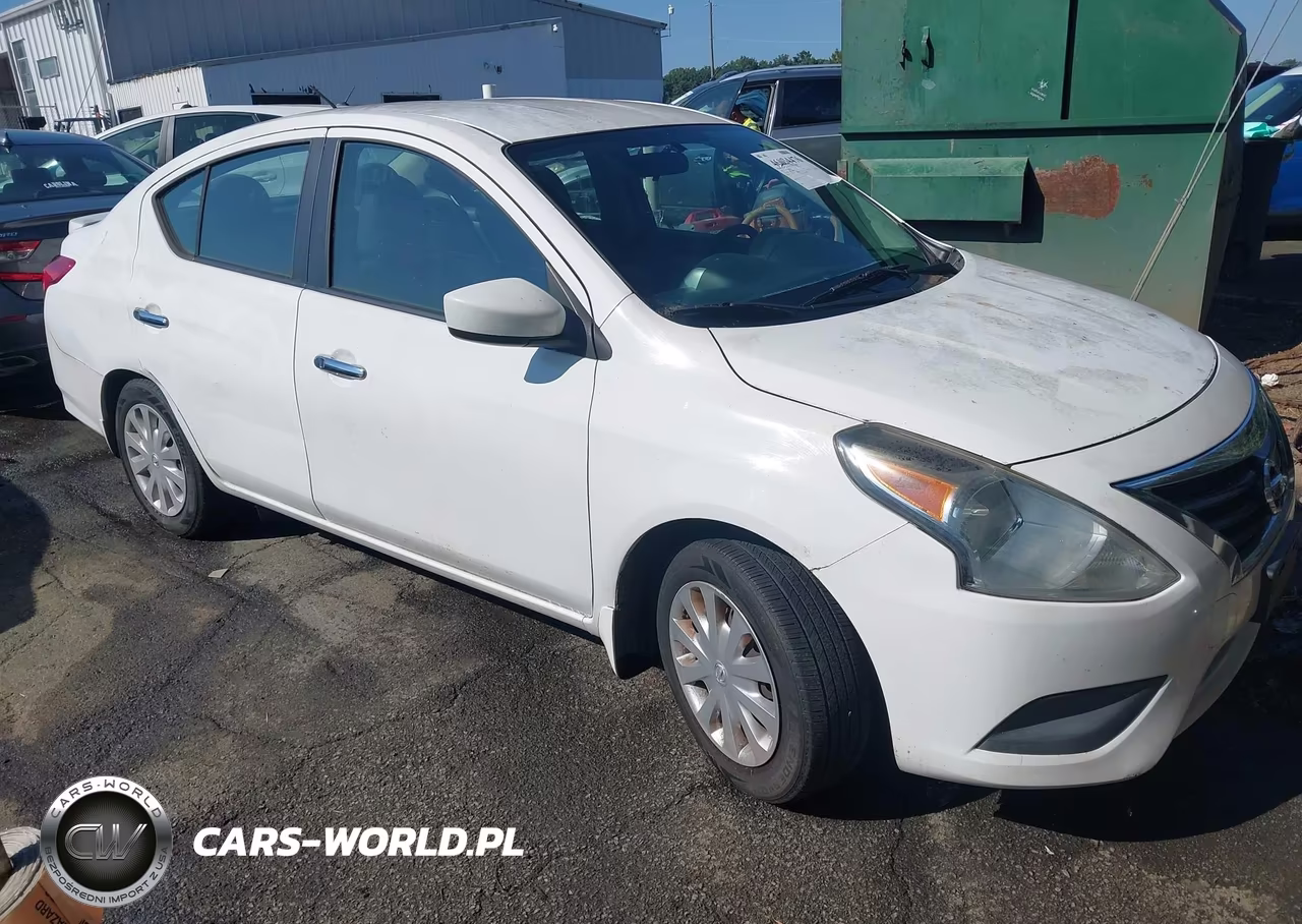 2015 Nissan Versa 1.6 Sv – zdjęcie 1 z 11