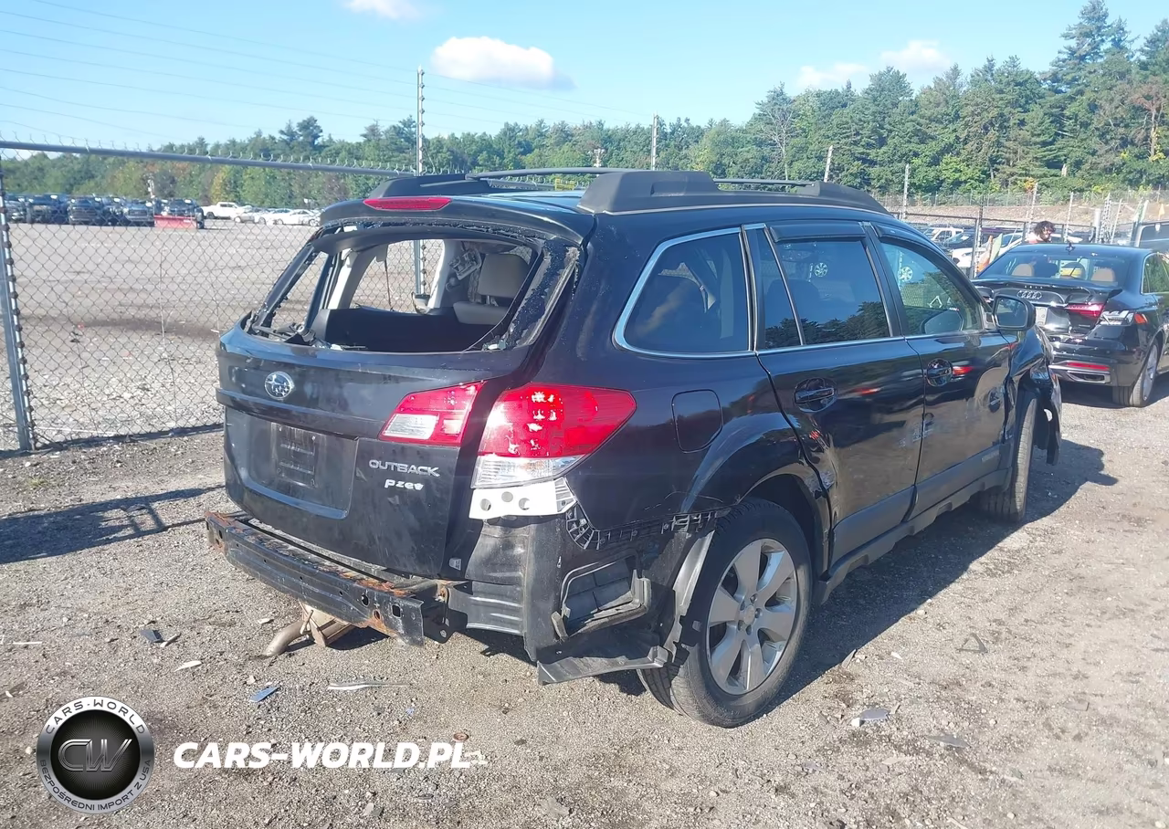 2011 Subaru Outback 2.5I Premium VIN:4S4BRBCC2B3402776 - 4