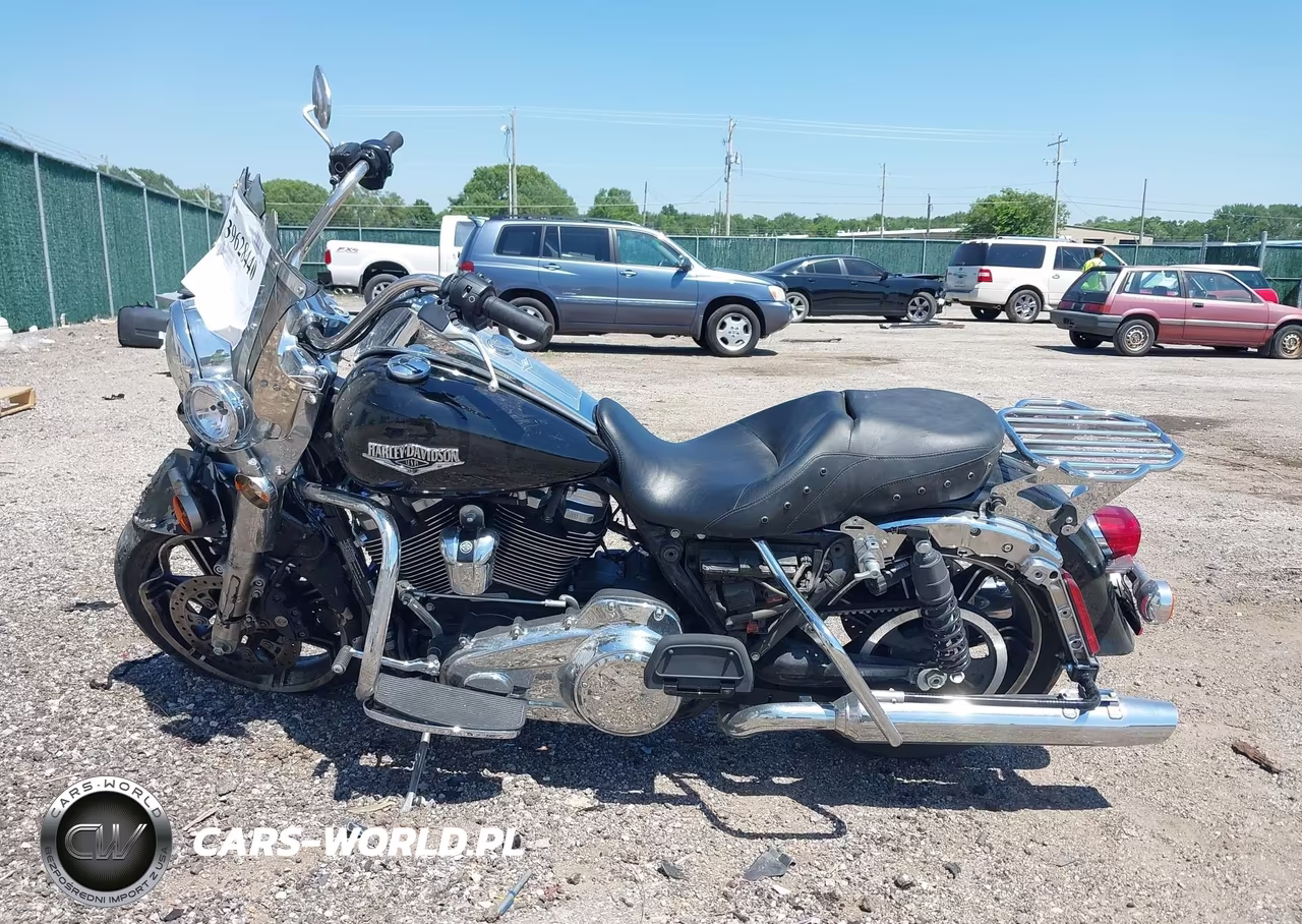 2022 Harley-Davidson Flhr VIN:1HD1FBC1XNB649169 - 9