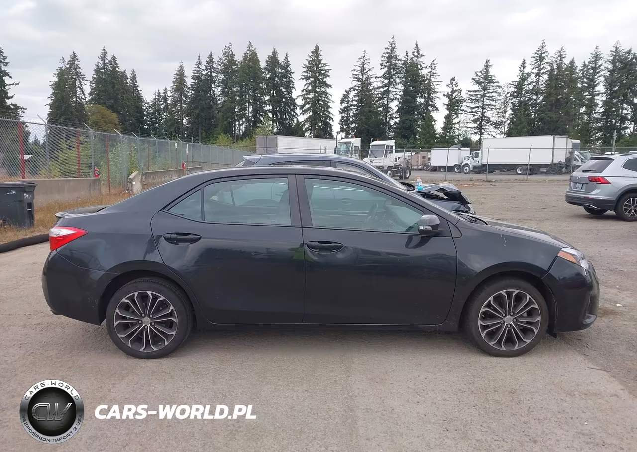 2015 Toyota Corolla S Plus VIN:2T1BURHE1FC438364 - 13
