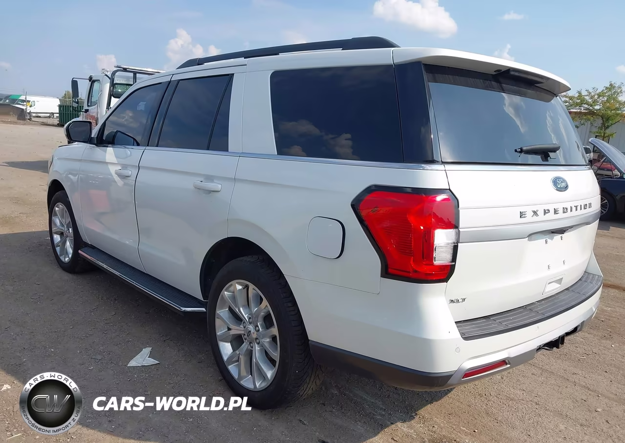 2022 Ford Expedition Xlt VIN:1FMJU1JT6NEA08407 - 3