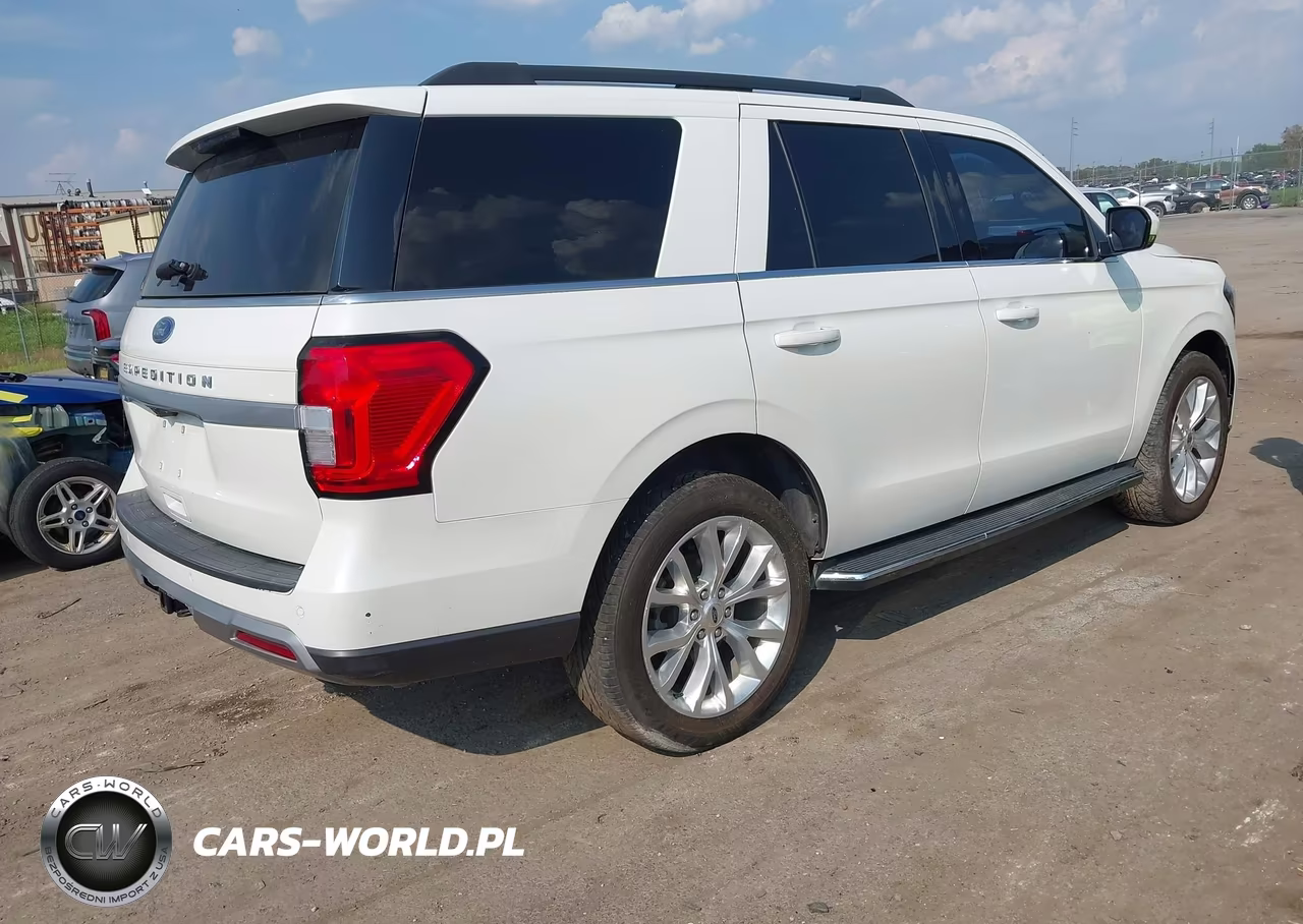 2022 Ford Expedition Xlt VIN:1FMJU1JT6NEA08407 - 4