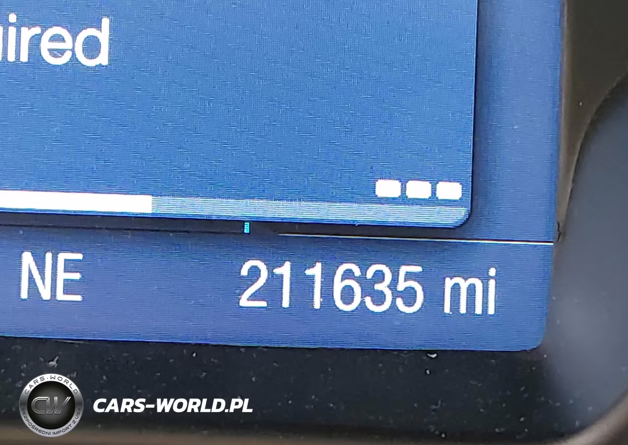 2014 Ford Focus Se VIN:1FADP3K22EL395761 - 15