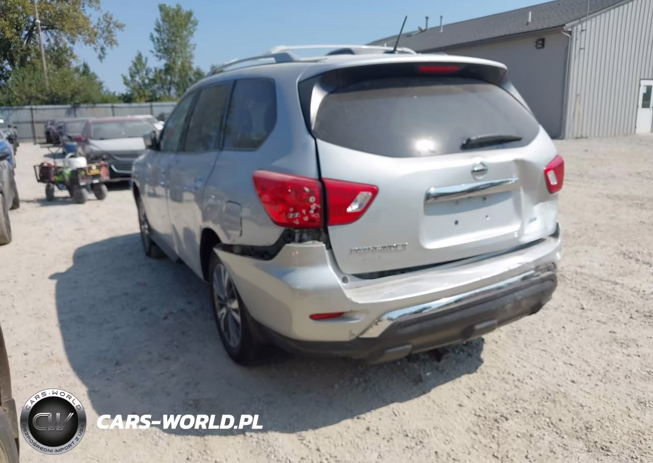 2017 Nissan Pathfinder S