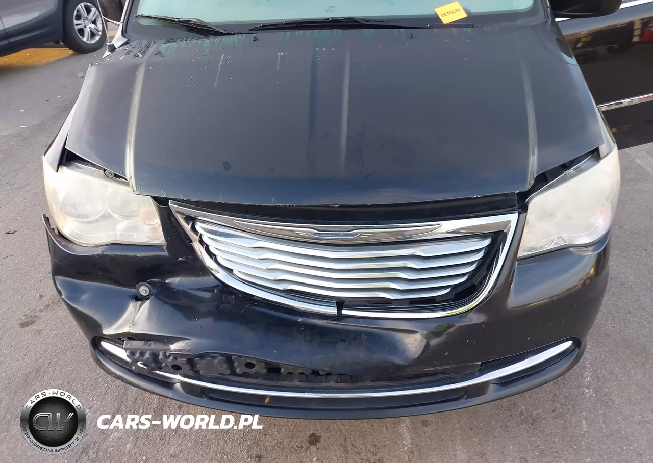 2014 Chrysler Town & Country Touring VIN:2C4RC1BG9ER410193 - 6