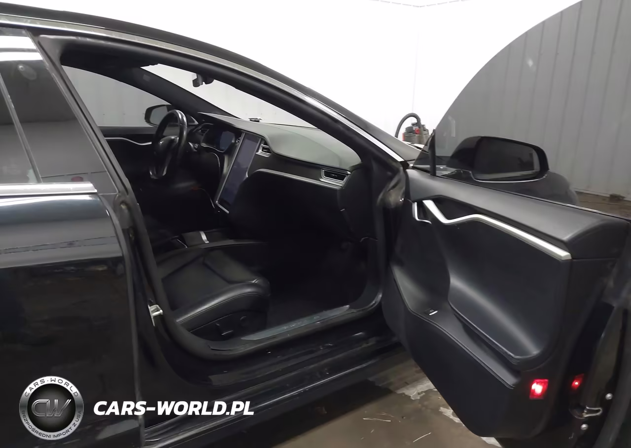 2018 Tesla Model S 100D-75D-P100D VIN:5YJSA1E47JF247025 - 5