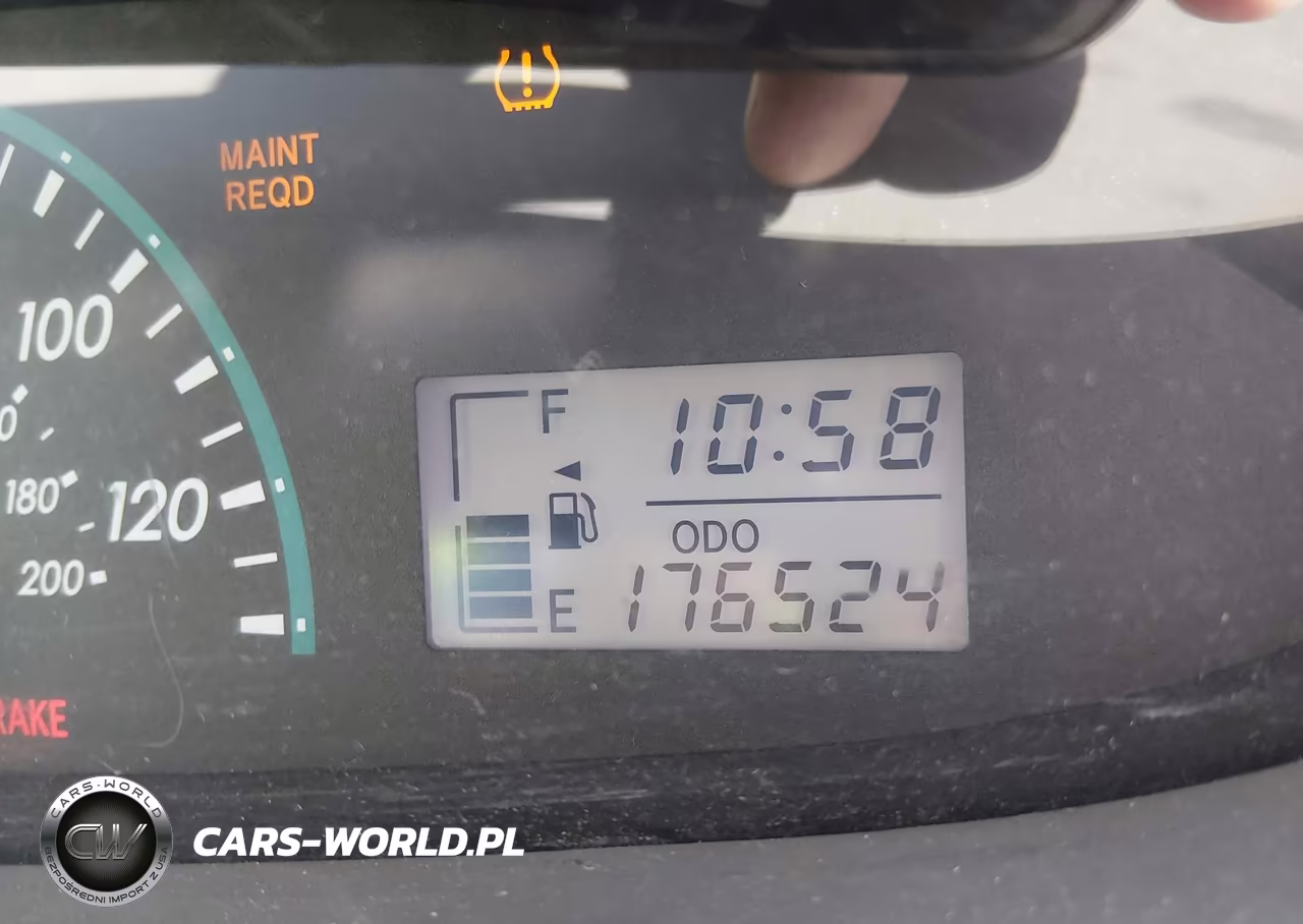 2010 Toyota Yaris VIN:JTDBT4K32A4069040 - 16