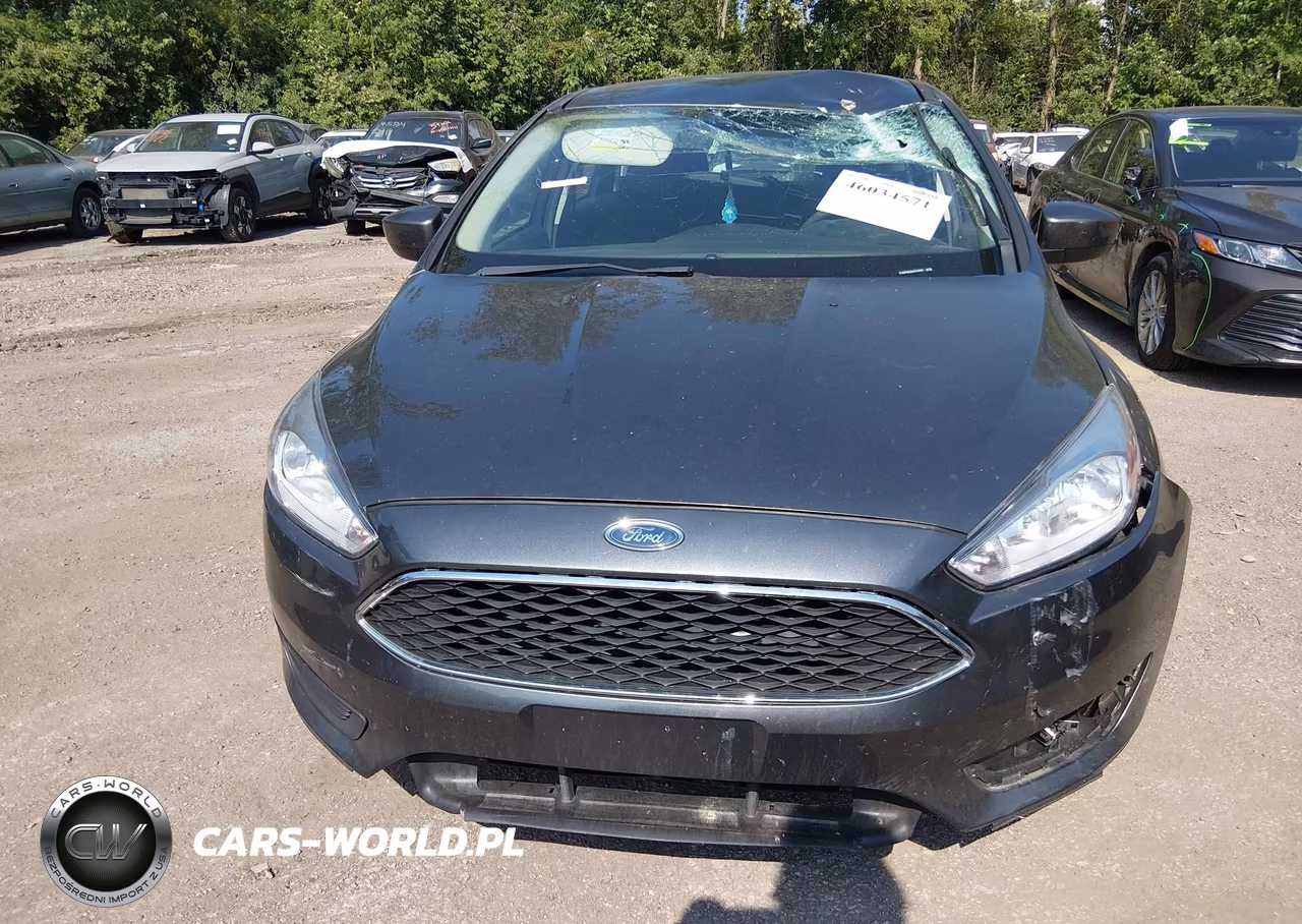2018 Ford Focus Se VIN:1FADP3K20JL272535 - 12