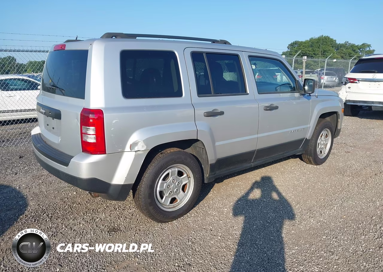 2012 Jeep Patriot Sport VIN:1C4NJPBB7CD649110 - 4